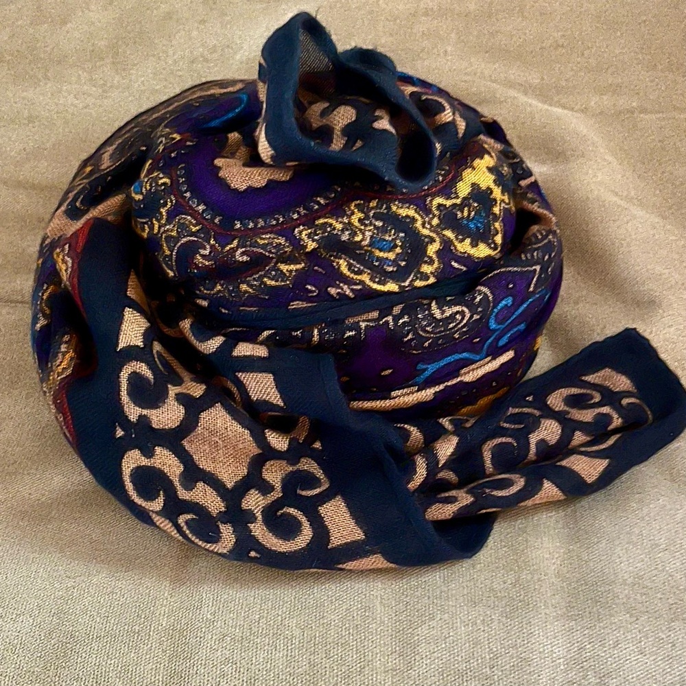 🏆HP🏆 Theodora & Callum oblong scarf